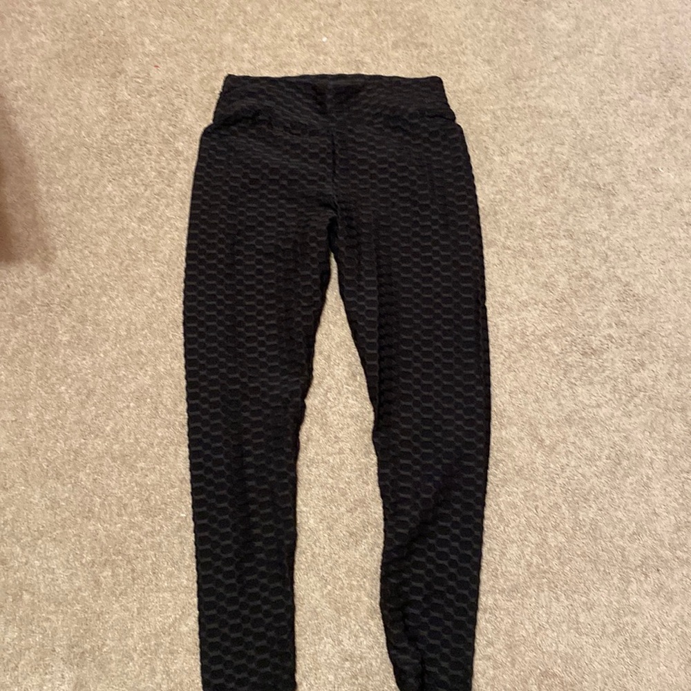 Tik Tok butt enchanter leggings